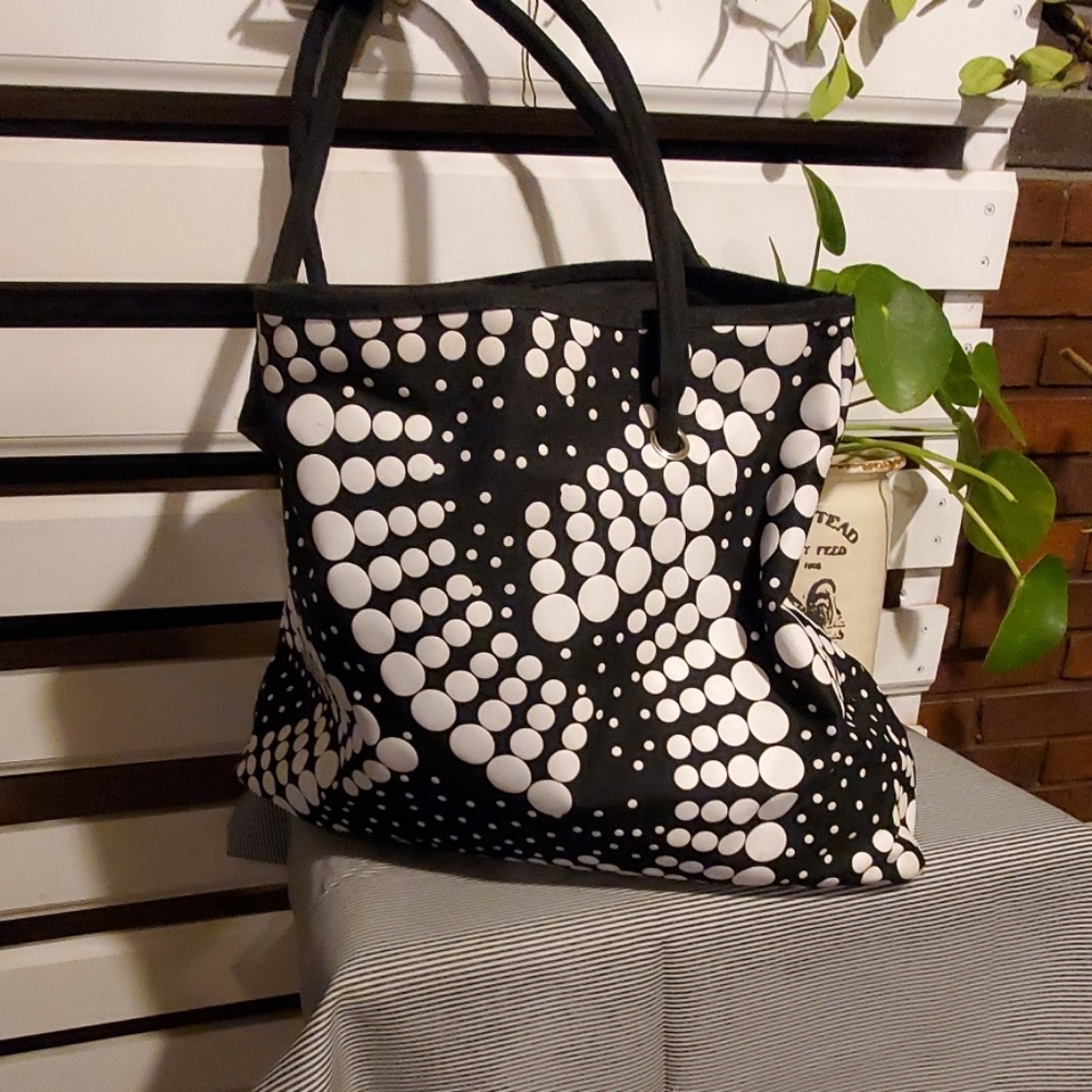 LEENIE tote bag.                  #371